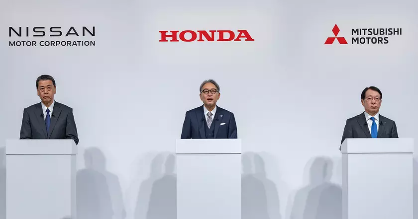 Nissan и Honda объединяют усилия: подписание меморандума о создании холдинговой компании