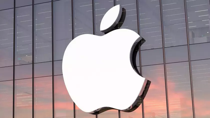 Марк Гурман о планах Apple: девять смартфонов за два года и большой юбилейный редизайн iPhone
