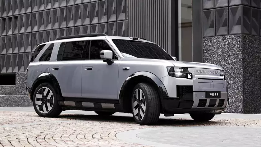 Электрический внедорожник Range Rover на испытаниях