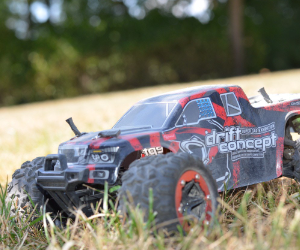 Deerc 300E RC Truck