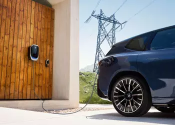 BMW и E.ON запускают первую в Германии коммерческую систему Vehicle-to-Grid