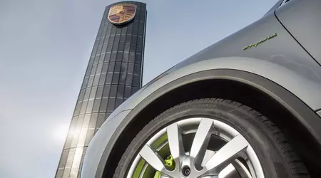 Porsche K1: флагманський кросовер повертається до бензинових витоків