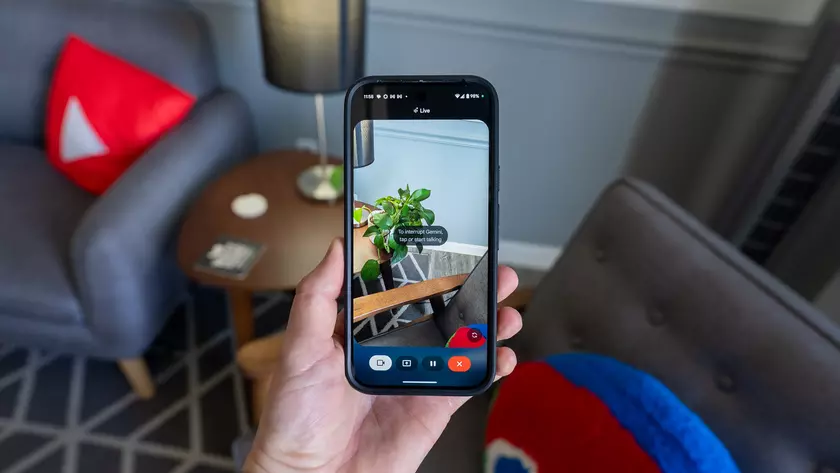 Gemini Live теперь доступен: бесплатное совместное использование экрана и камеры на Android и iOS