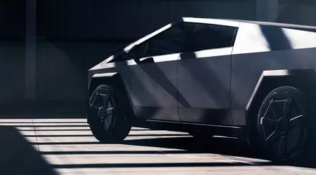 Tesla forced to store unsold Cybertruck in shopping centre car park