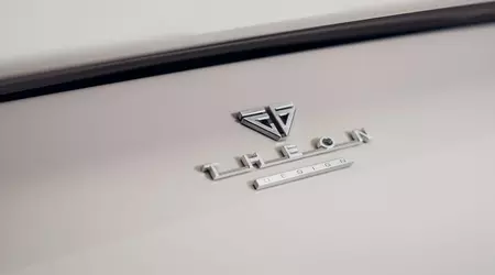 Рестомод Porsche 911 (964) Theon Design: вуглепластик та 6000 годин ручної роботи