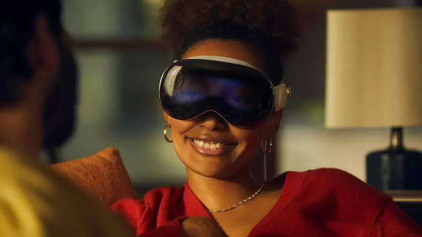 Инженеры Apple уверены, что Vision Pro может потребоваться 4 поколения, чтобы достичь «идеальной формы»