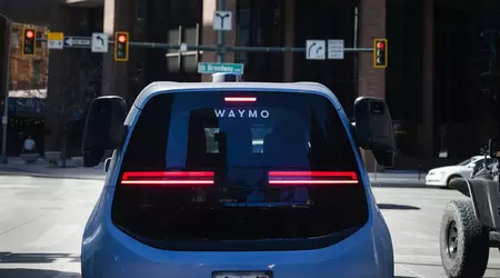 Un robotaxi Waymo a livré deux ados en train de boire à la police