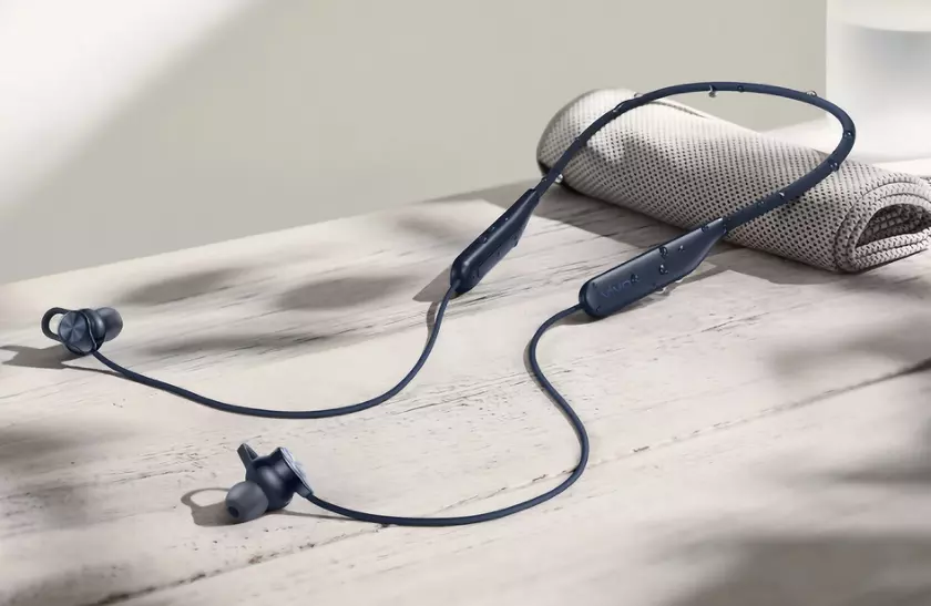 Vivo представила нашейные Bluetooth-наушники с автономностью до 18 часов и портом USB-C за $46