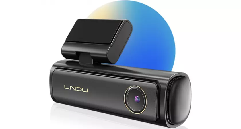 Huawei Smart LNDU 4K: видеорегистратор с HarmonyOS Connect и смарт-функцией помощи при вождении ADAS за $80