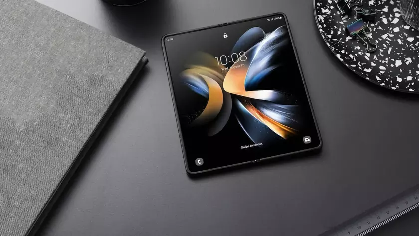Слух: упрощённая версия Samsung Galaxy Fold 6 дебютирует осенью и будет стоить $799
