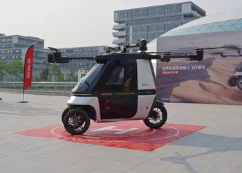 Летающий трицикл Kuickwheel Skyrider X6 был продан на аукционе за 60 000 долларов