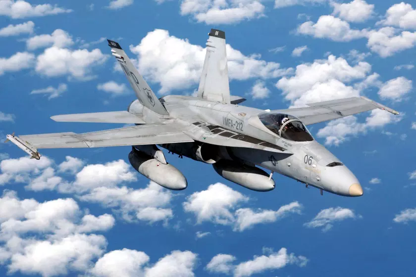 Рассекреченный F/A-18E Super Hornet: первые впечатления и технические возможности