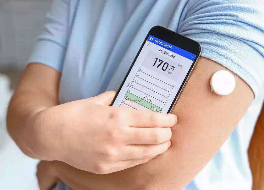 FDA одобрило первый безрецептурный глюкометр, работающий в паре со смартфоном
