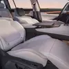 Превью изображения Skoda Peaq на парковке