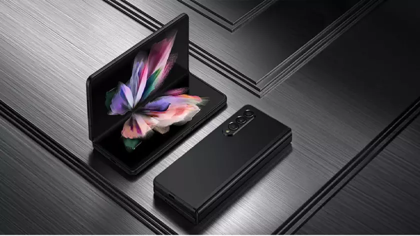 Новые «раскладушки» Samsung подорожают: названы европейские цены Galaxy Fold 4 и Galaxy Flip 4