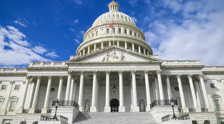 Les 50 procureurs généraux des États-Unis ont demandé au Congrès américain de contribuer à la lutte contre les CSAM créés par l'intelligence artificielle.