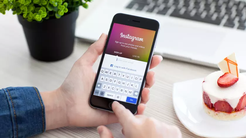Число пользователей Instagram уже перевалило за 1 миллиард
