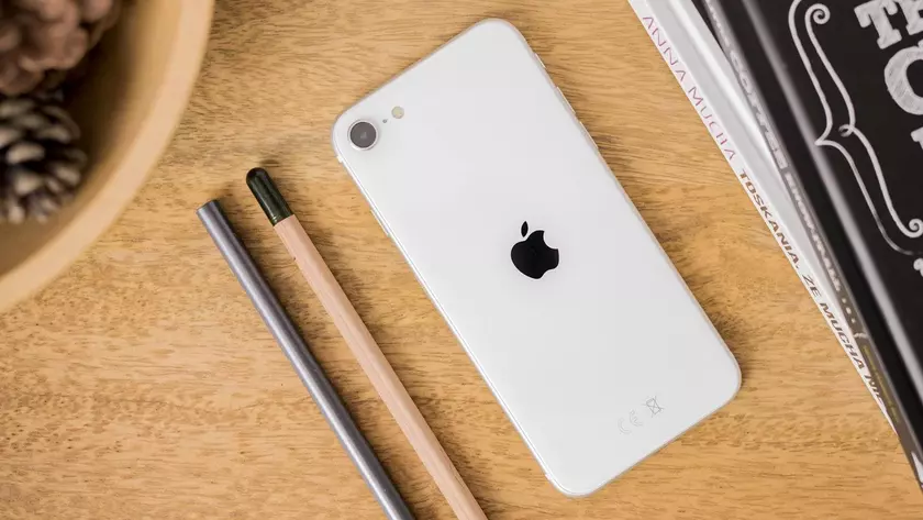 DigiTimes: iPhone SE 3-го поколения должны представить в первой половине 2022 года
