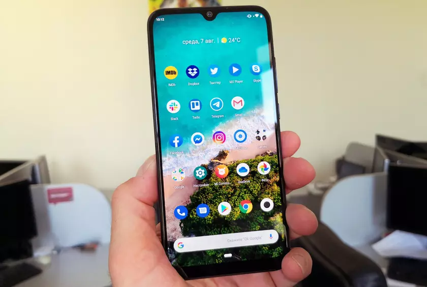 Xiaomi отложила обновление Android 10 для Mi A3