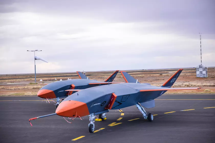 США интегрируют беспилотные самолёты Boeing MQ-28 Ghost Bat в программу NGAD для создания истребителя шестого поколения на замену F-22 Raptor