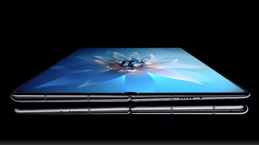 Слух: Huawei готовит к выходу складной сматфон Mate X3, новинка будет стоить дешевле $1500
