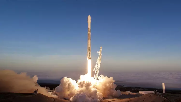 SpaceX перетворює космос на конвеєр: 100 ...