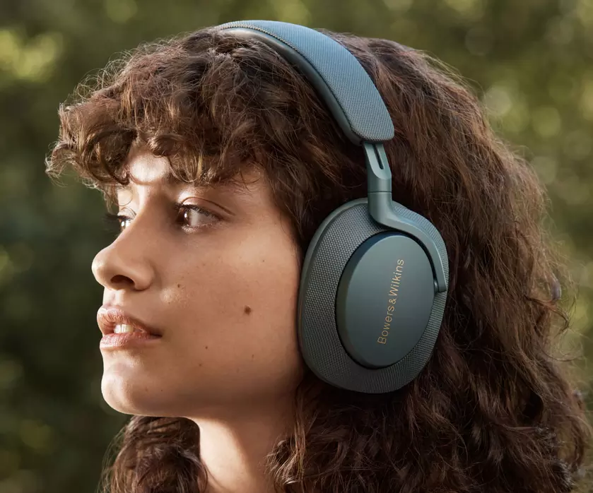 Конкурент Sony WH-1000XM5 и Bose QuietComfort Ultra: Bowers & Wilkins представила новые флагманские наушниик Px7 S2e