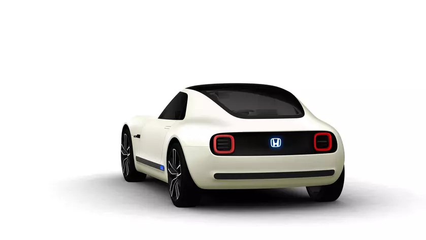 Спортивный электрокар Honda будет заряжаться за 15 минут