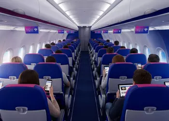 Wizz Air и Starlink: Теперь в лоукостерах можно не только страдать, но и листать ленту