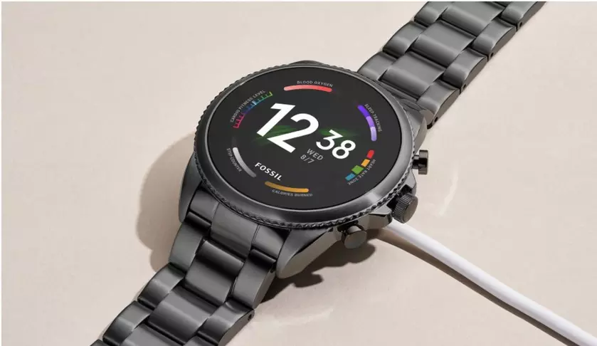 Fossil Gen 6 с чипом Snapdragon Wear 4100+, датчиком SpO2, NFC и Wear OS на борту можно купить со скидкой $141