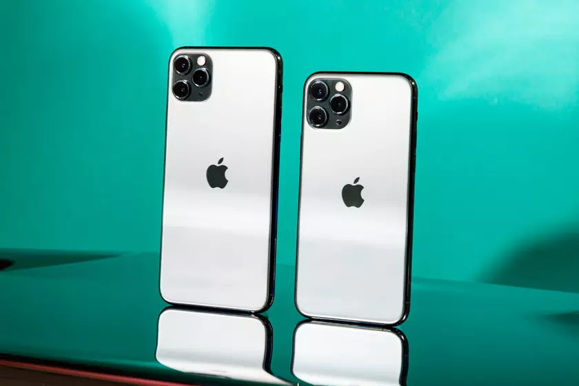 Первая кровь и облезшая краска: неожиданные жалобы на iPhone 12