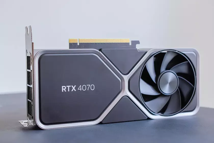 NVIDIA GeForce RTX 4070 – аналог GeForce RTX 3080 на $100 дешевле