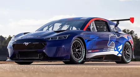 Ford представив повністю електричний прототип NASCAR, натхненний Mustang Mach-E
