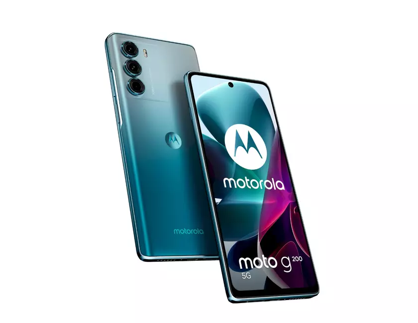 Motorola анонсировала Moto G200: флагман с 6.8-дюймовым экраном на 144 Гц, чипом Snapdragon 888+ и батареей на 5000 мАч за 450 евро