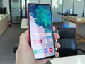 "Молодёжный" флагман Samsung Galaxy S20 FE своими глазами