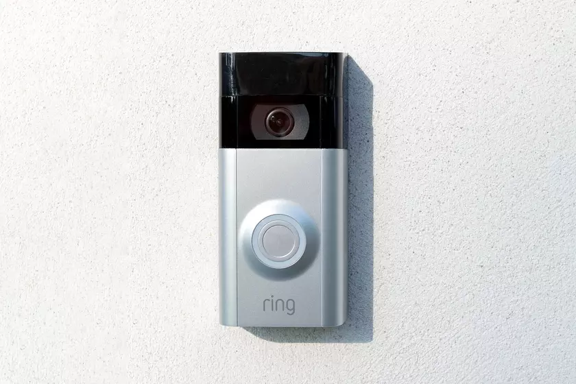 Amazon обновляет линейку умных дверных звонков Ring: все подробности