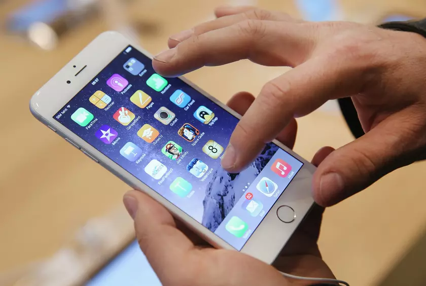 Apple неожиданно выпустила обновление iOS 12.5.5 для старых смартфонов iPhone 5s, iPhone 6 и 6 Plus и планшетов iPad Air и iPad mini
