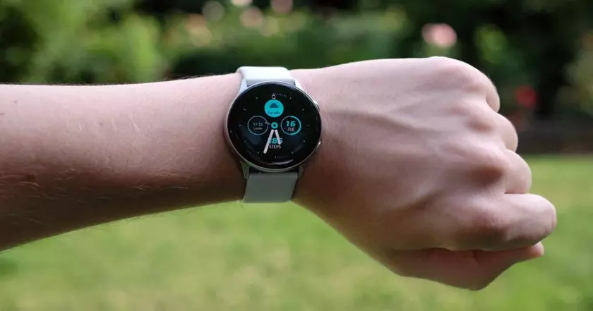 Samsung прекратит поддерживать смарт-часы Galaxy Watch, Galaxy Watch 3, Galaxy Watch Active и Galaxy Watch Active 2, которые работают на ОС Tizen 