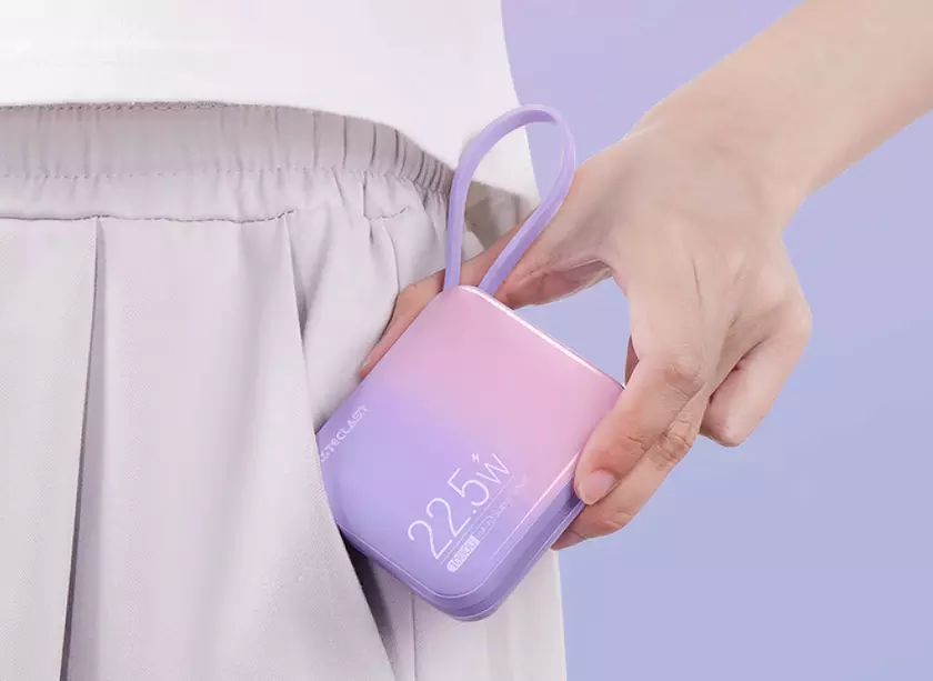 Teclast M10 Pro: компактный аккумулятор на 10 000 мАч с двумя кабелями, двумя портами и мощностью в 22.5 Вт за $19