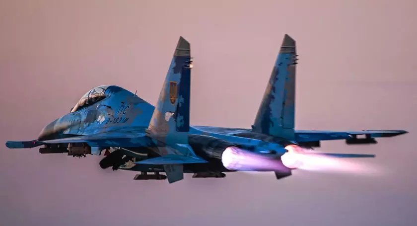 1 танк Т-62, склад БК и 5 единиц бронированной и автомобильной техники: список уничтоженных целей украинской авиации за 7 августа