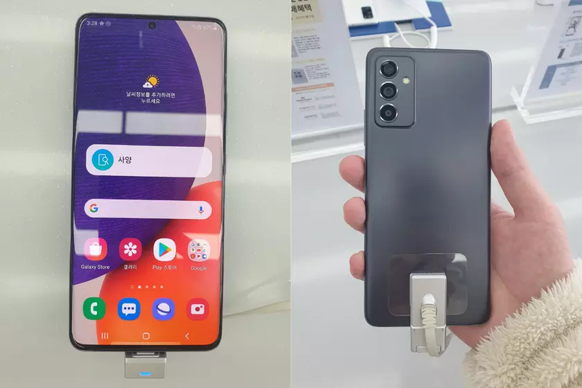 Samsung Galaxy A82 5G появился на фотографиях: «дырявый» экран с тонкими рамками и внешние вид, как у Galaxy A52 и Galaxy A72