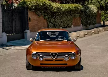 Шёлковые галстуки и 640 лошадиных сил: Totem Automobili представила Giulia Euforia