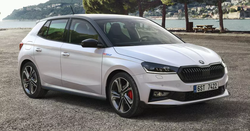 Historie v Rychlé Stopě: Legendární Škoda Fabia 130