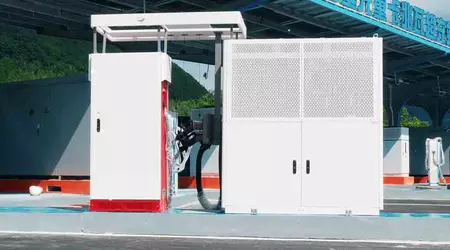 Huawei запустила першу у світі 100 МВт станцію зарядки для вантажівок — станція може дати 100 км ходу всього за 5 хвилин