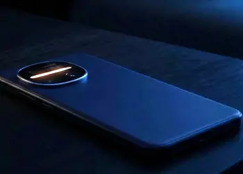 Флагман по-японски: Sharp представила Aquos R11 с экраном на 240 Гц, процессором Snapdragon 8s Gen 4, умной RGB-подсветкой и камерами Leica