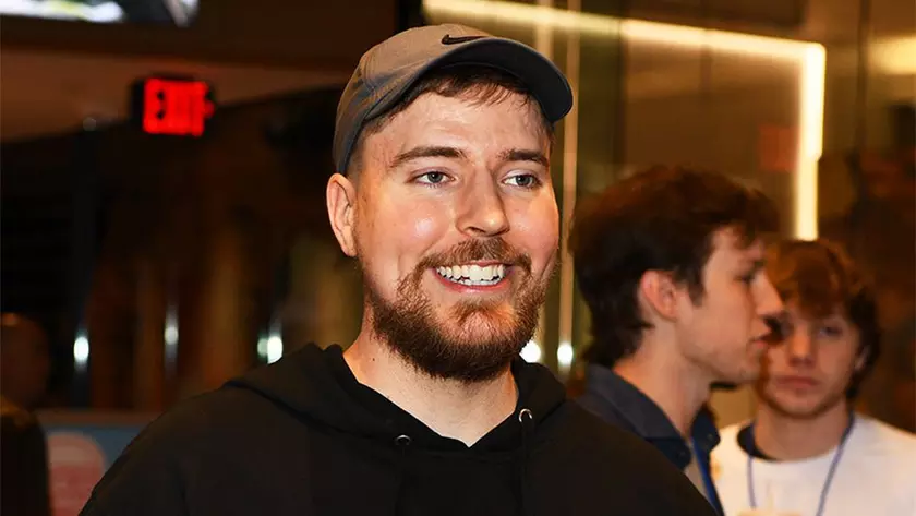 MrBeast стал крупнейшим каналом на YouTube с более 270 миллионами подписчиков