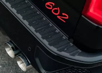 Chevrolet Silverado Launch Edition: прощальный подарок от Callaway и Waldoch