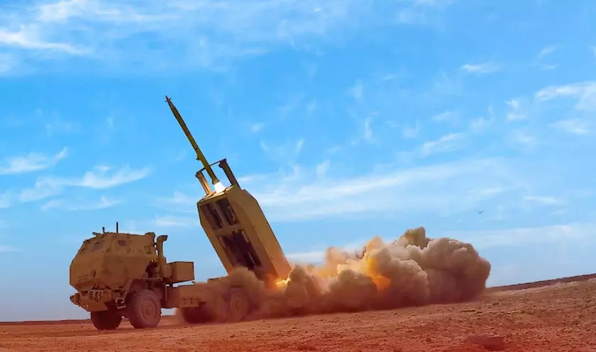 Тысячи снарядов GMLRS, сотни ракет AGM-158 JASSM, AIM-120 AMRAAM и не только – Пентагон запросит $170 млрд на вооружение для ВВС, ВМС и Армии США
