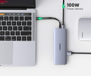 UGREEN 9-in-1 USB hub