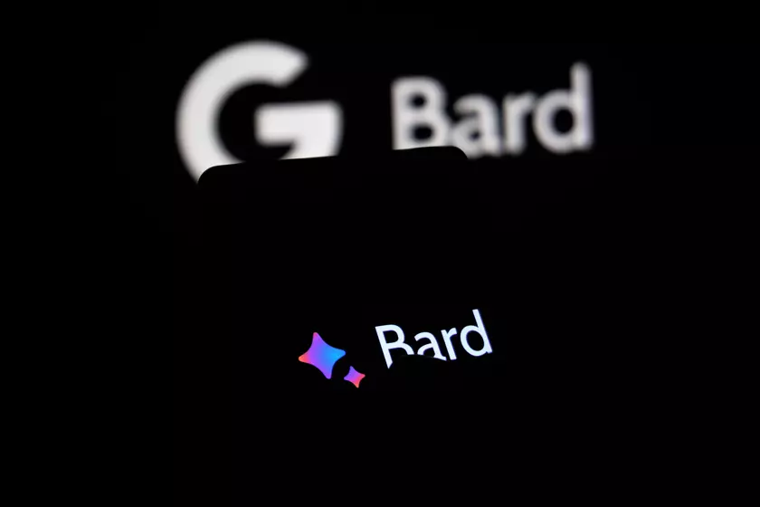 Google запустила чат-бота Bard в Украине - конкурента ChatGPT и Bing AI